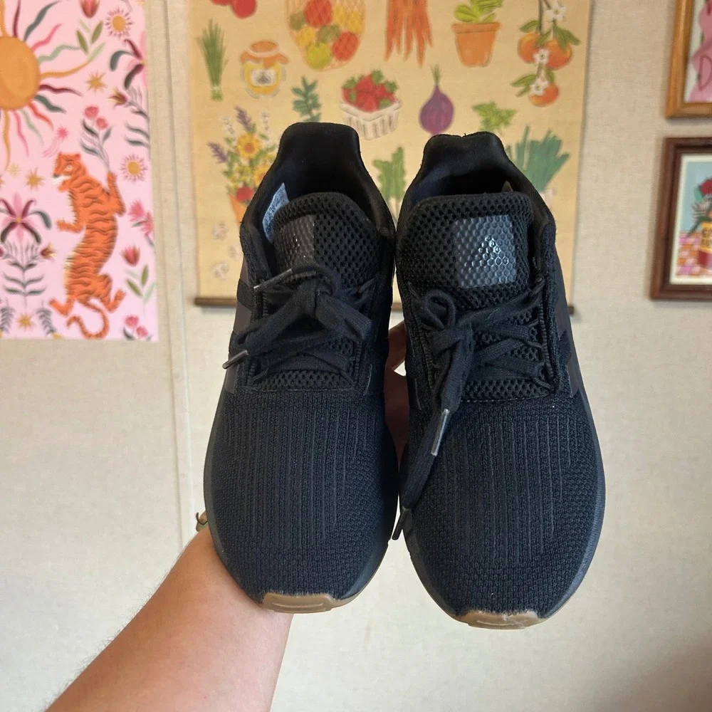Adidas Swift Run 1.0 Kids Shoes Core Black Gum IF2963 Size 3 US